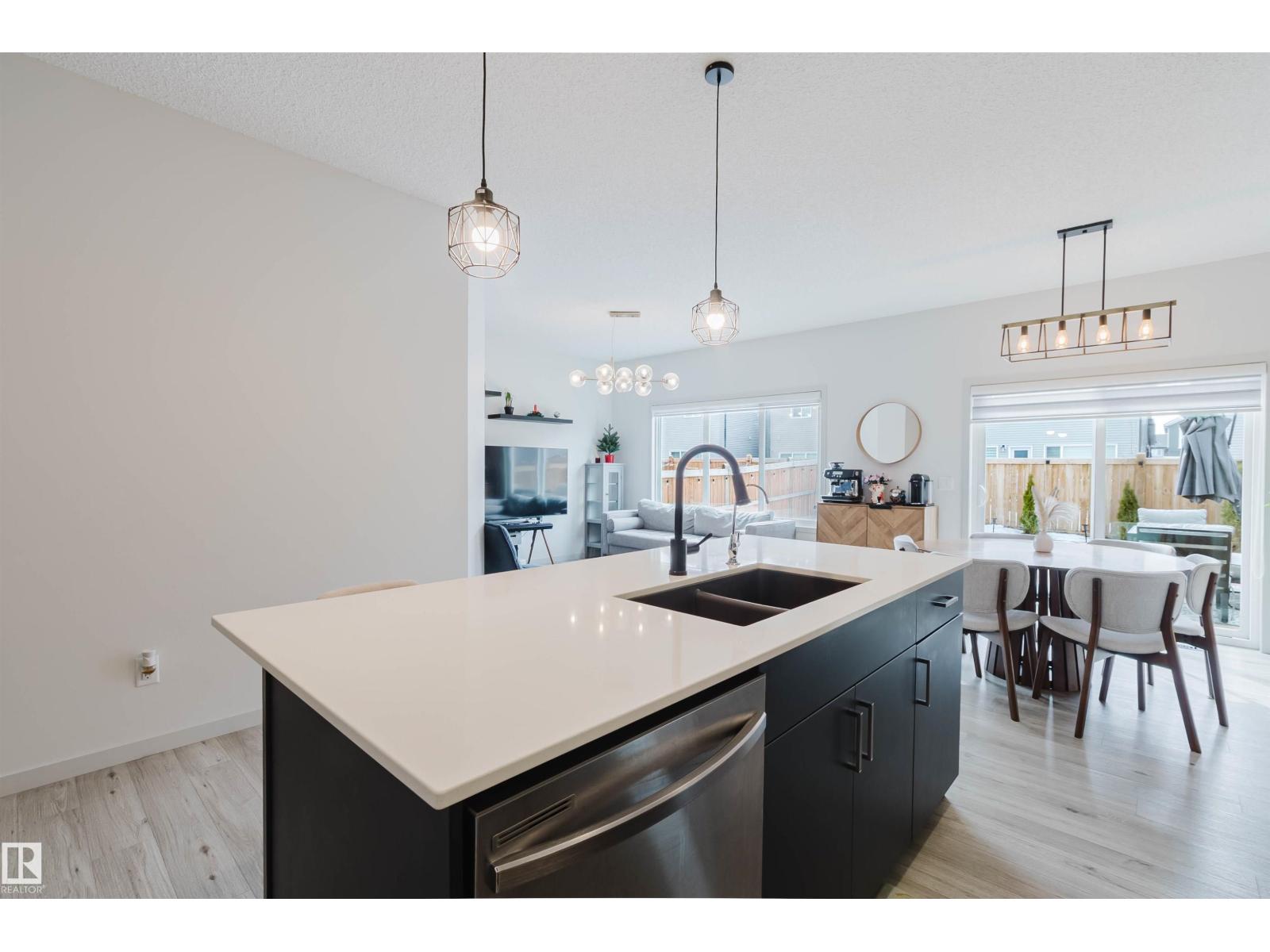 9914 225A ST NW, Edmonton