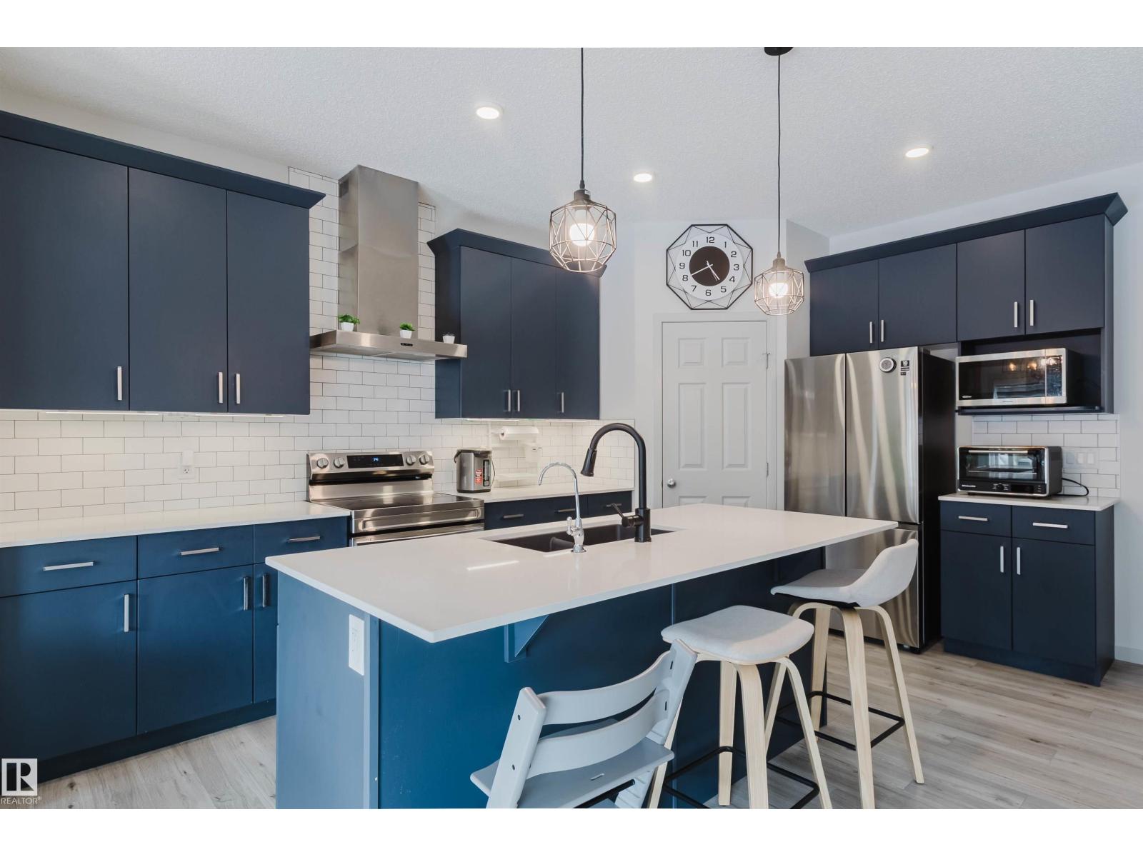 9914 225A ST NW, Edmonton