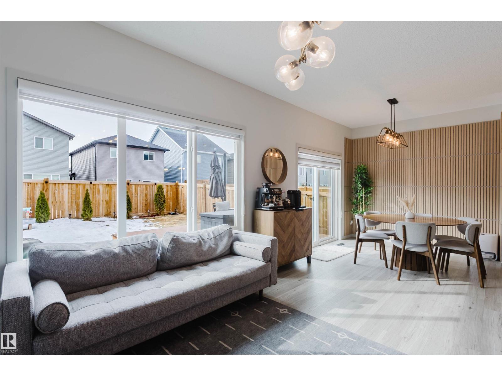 9914 225A ST NW, Edmonton