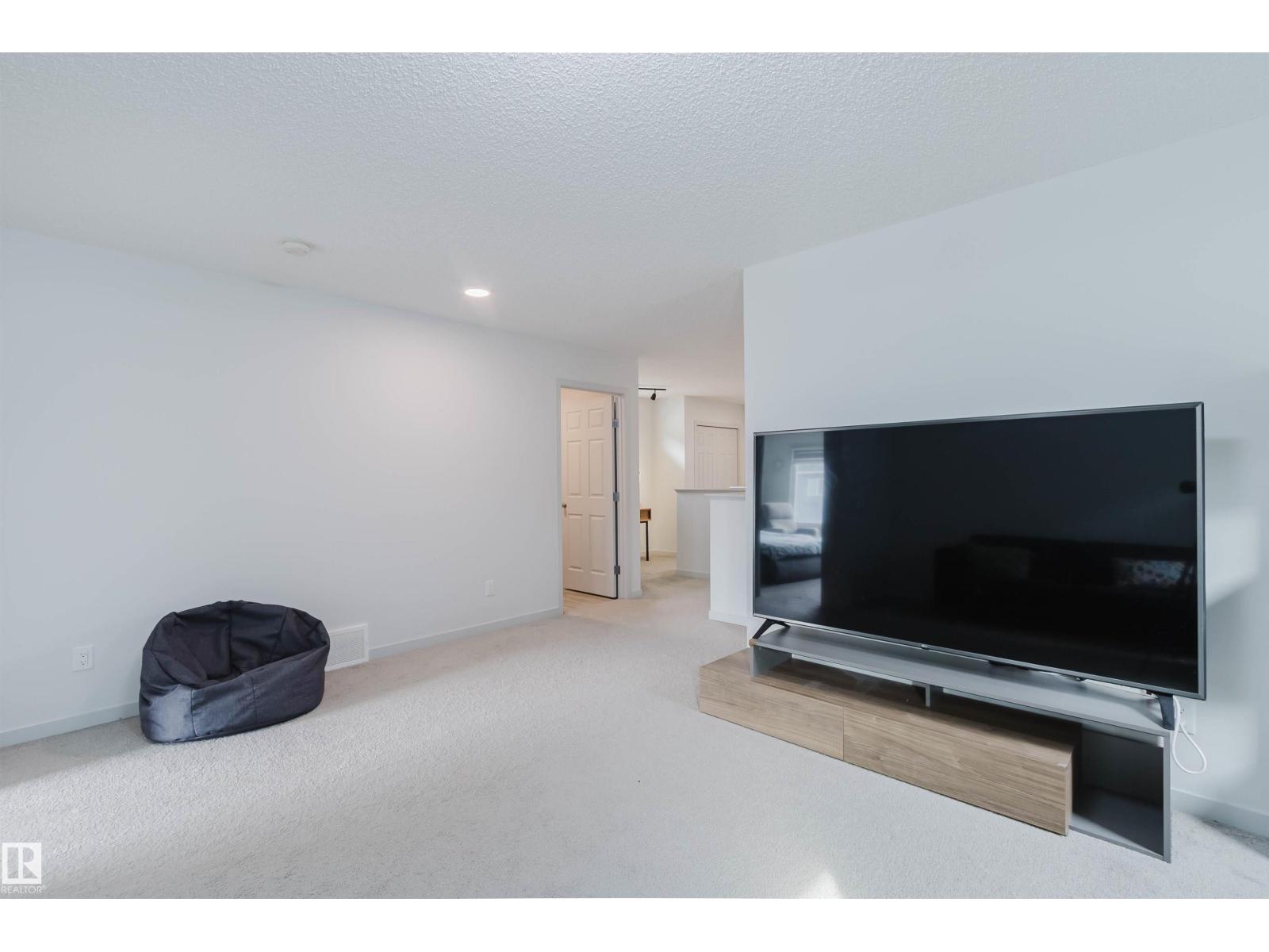 9914 225A ST NW, Edmonton