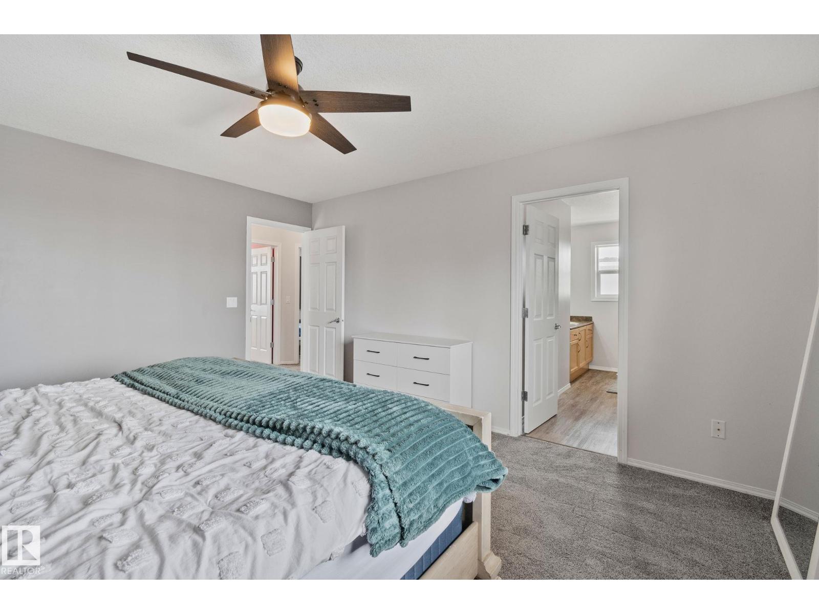 3711 161 AV NW, Edmonton