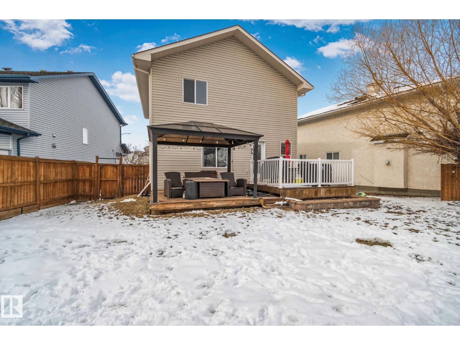 3711 161 AV NW, Edmonton