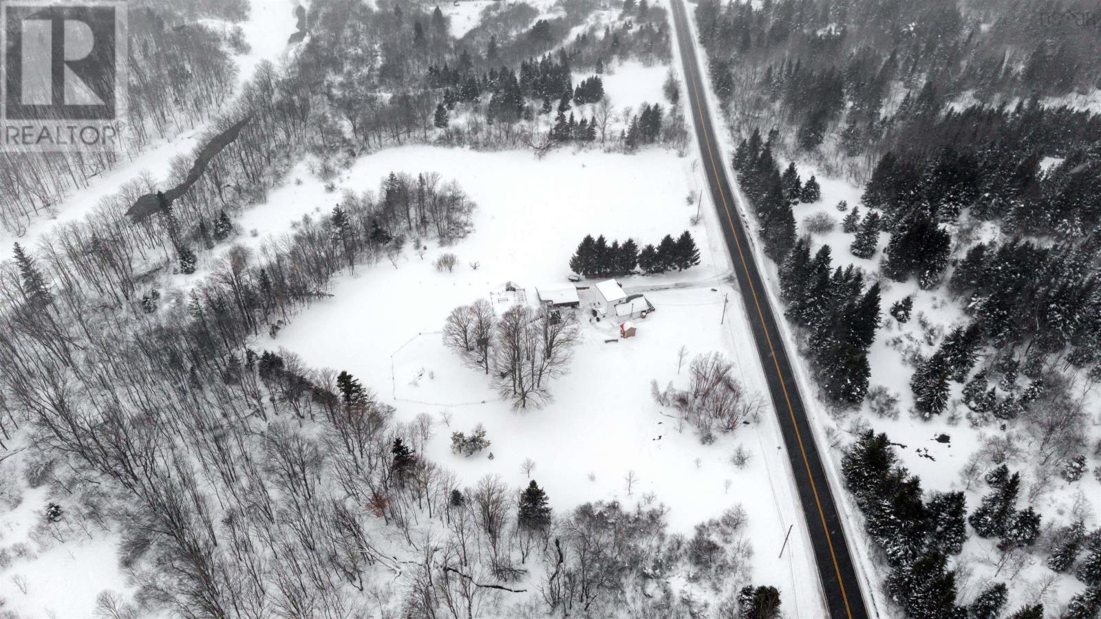 997 EAST RIVER EAST SIDE ROAD - 42