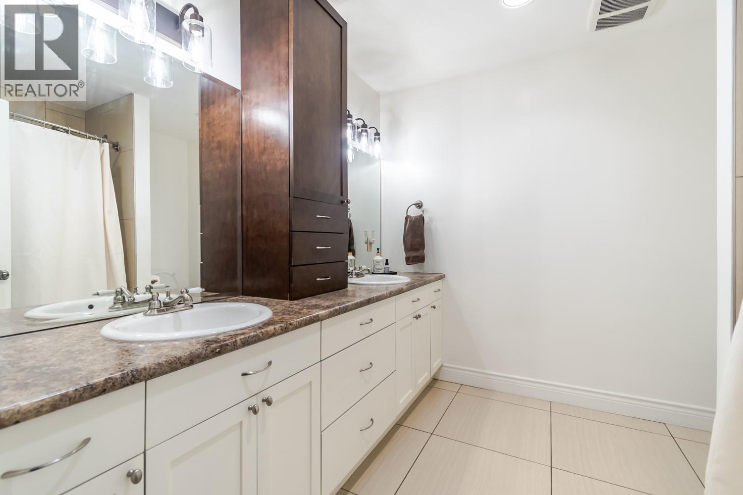 692 Summers Street - 18