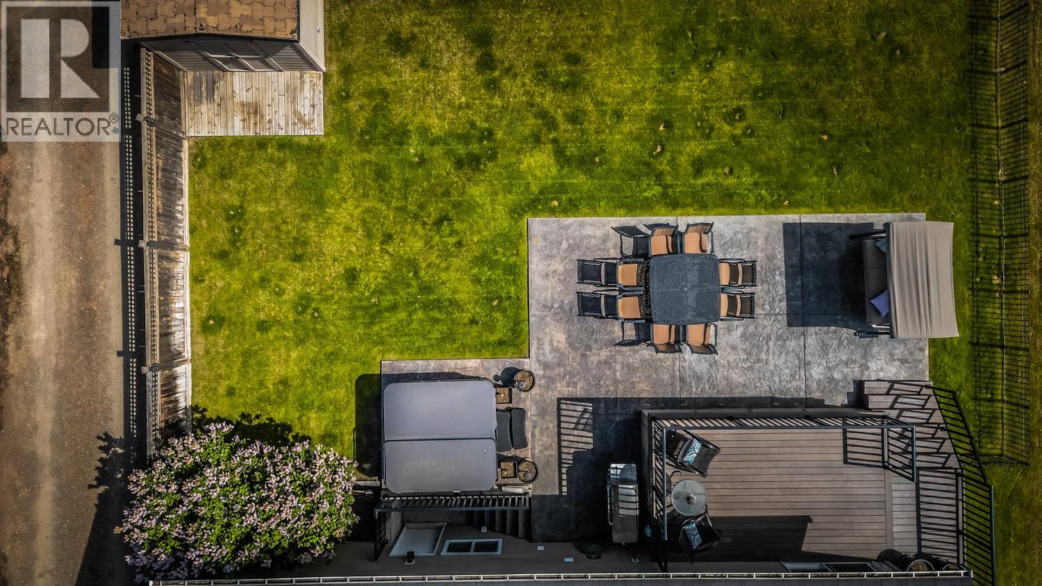 692 SUMMERS STREET - 6