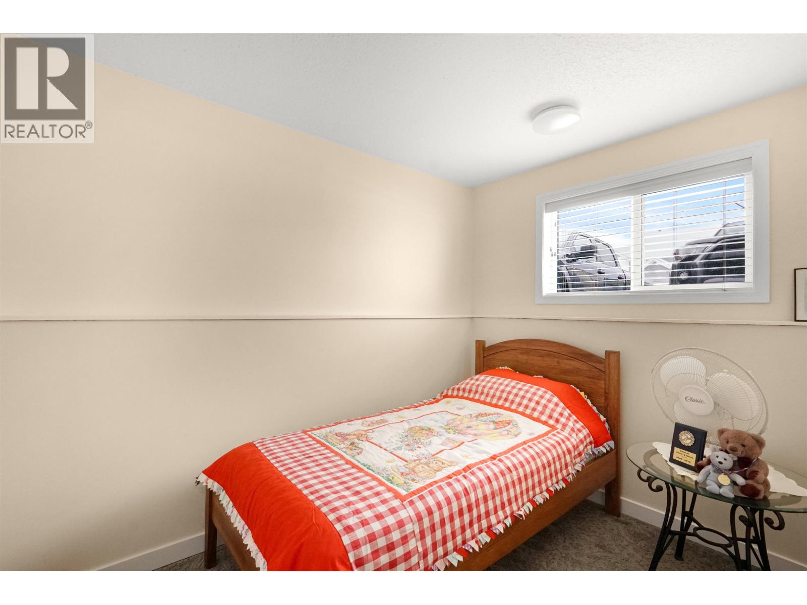 31 SPARKS AVENUE, Kitimat