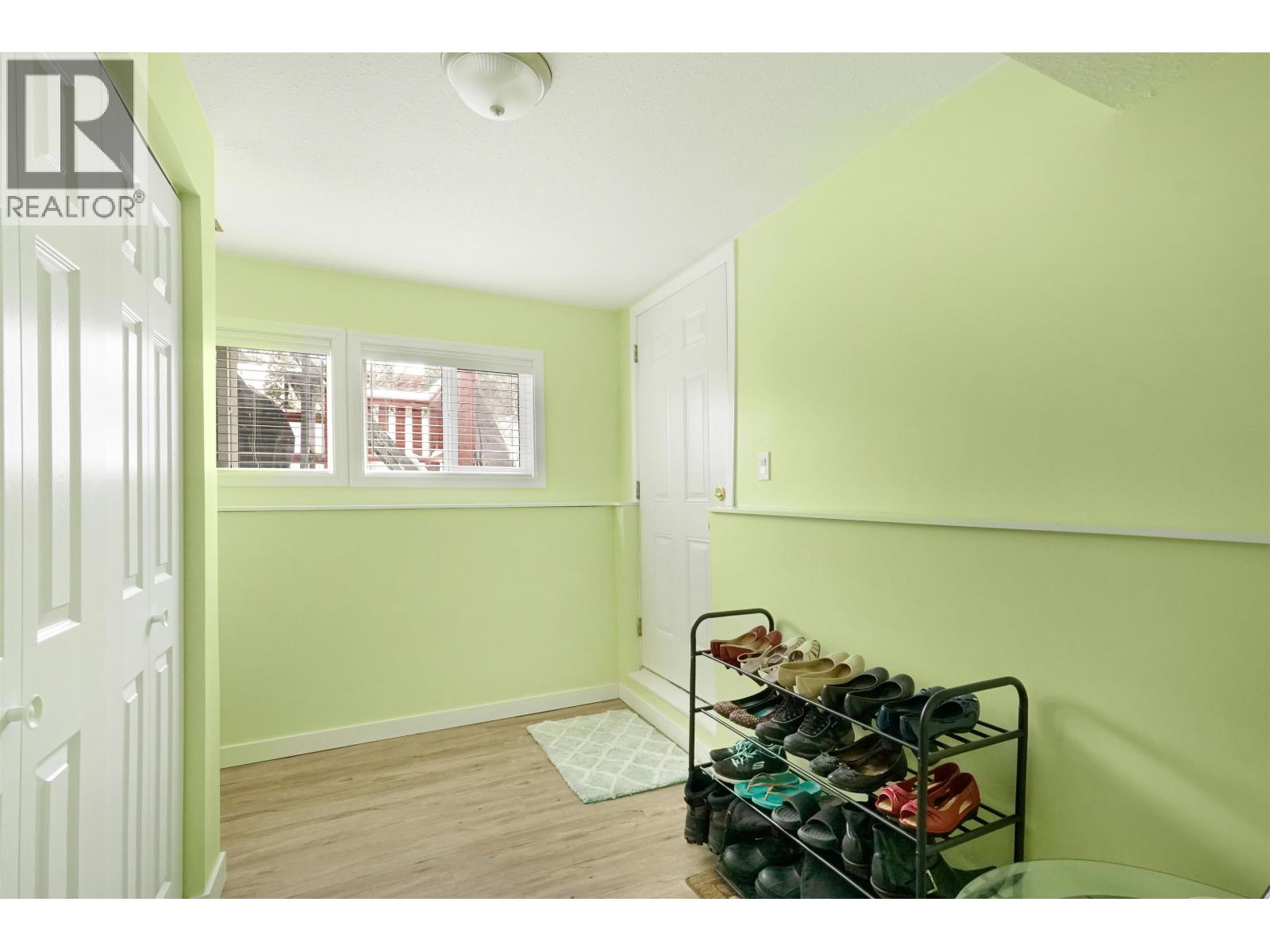 31 SPARKS AVENUE, Kitimat