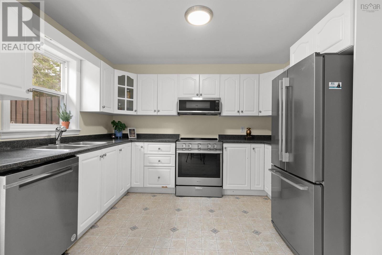 Property 13 of 44 of 36 Stratford Way