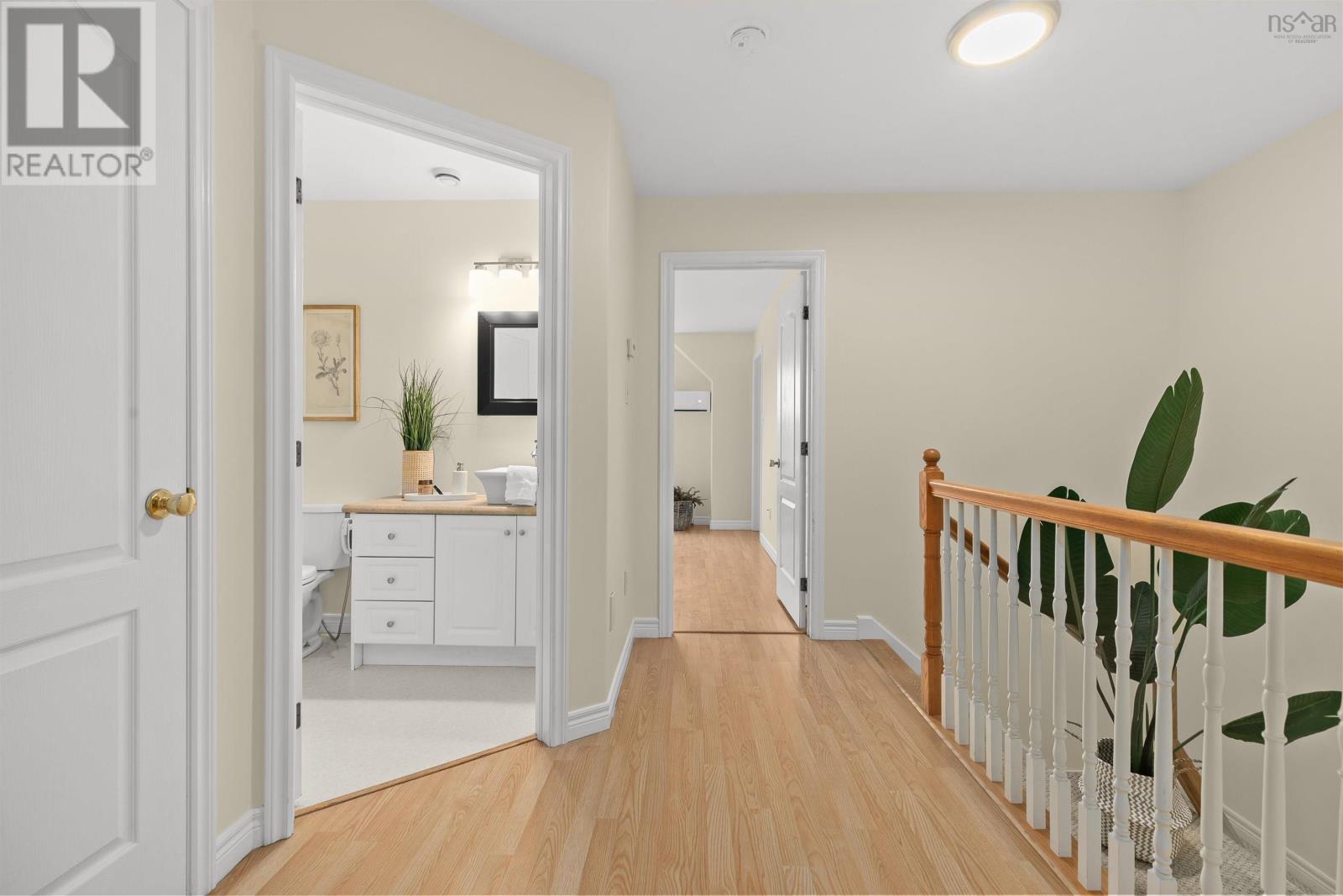 Property 27 of 44 of 36 Stratford Way