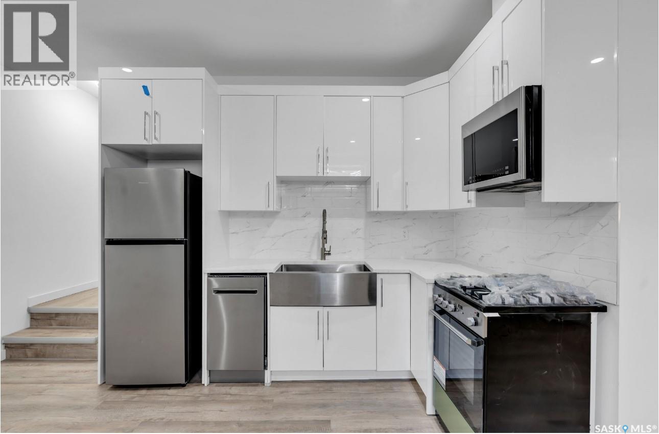 533 SHARMA CRESCENT - 31