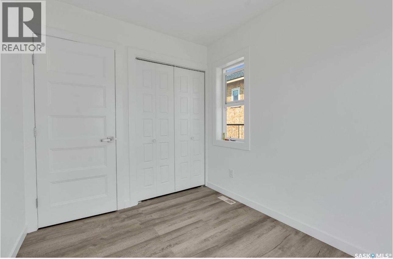 533 SHARMA CRESCENT - 42