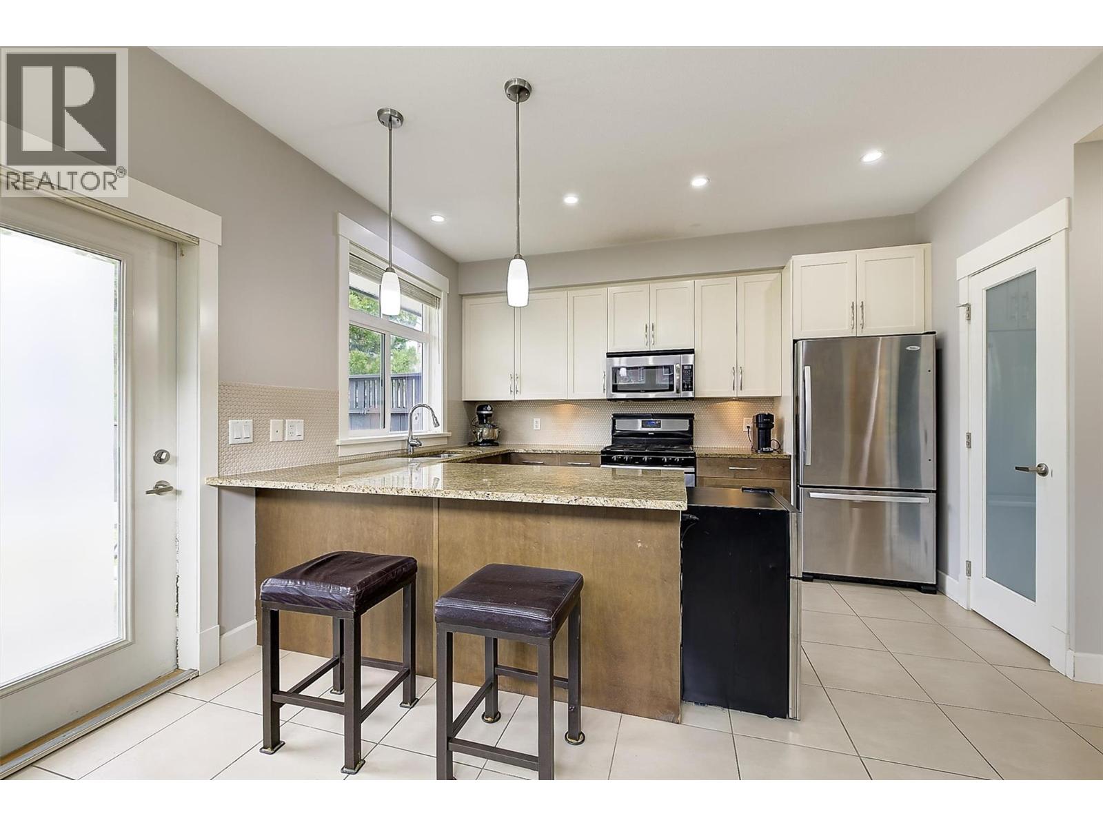 12850 Stillwater Court Unit# 6, Lake Country