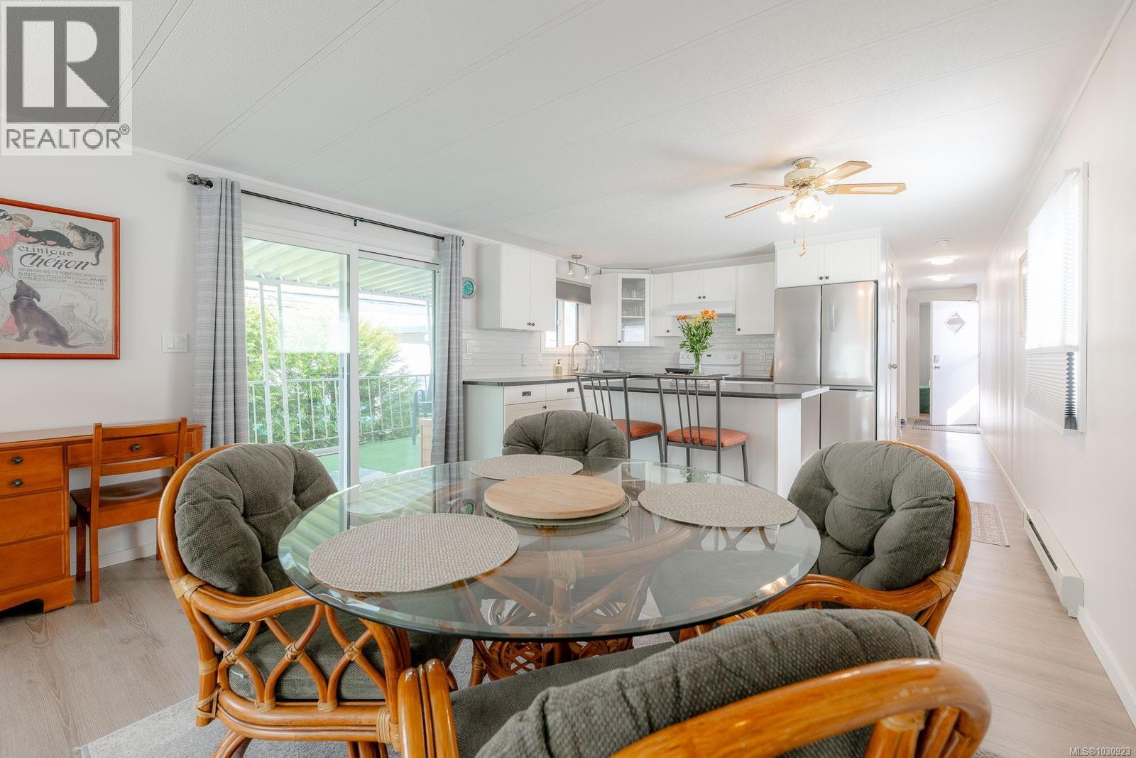 #27 10980 Westdowne Rd - 13