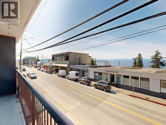 4566 MARINE AVE, Powell River