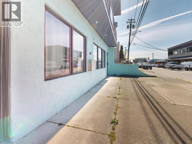 4566 MARINE AVE, Powell River