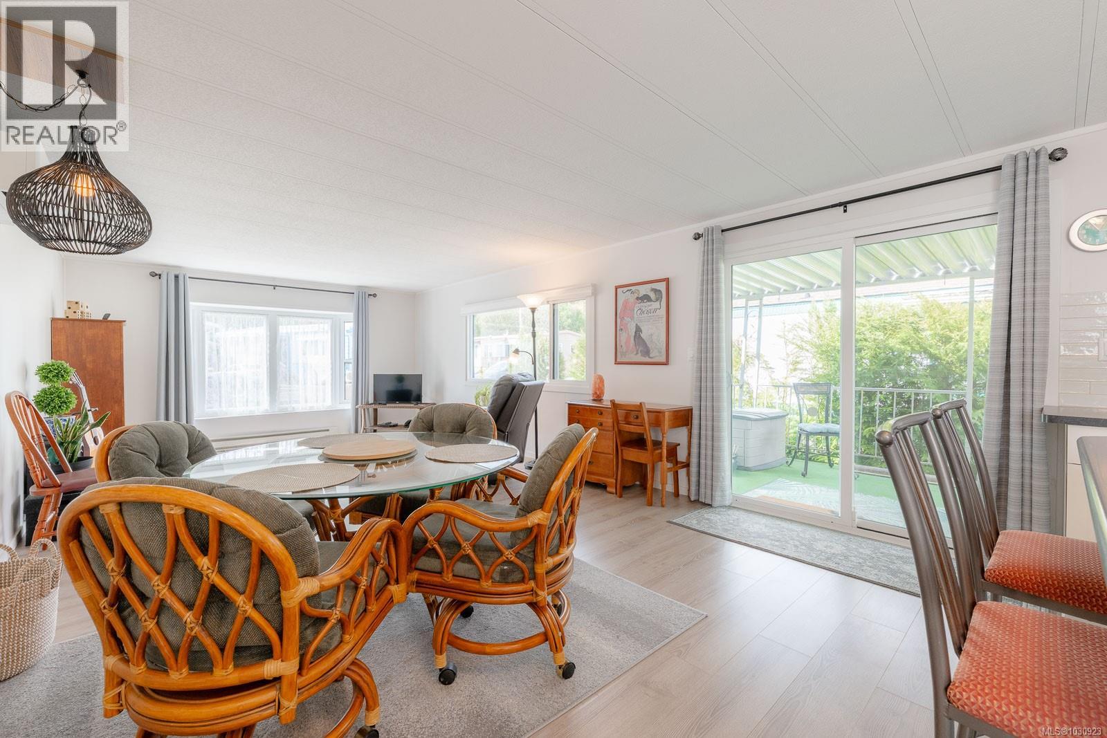 #27 10980 WESTDOWNE RD - 10