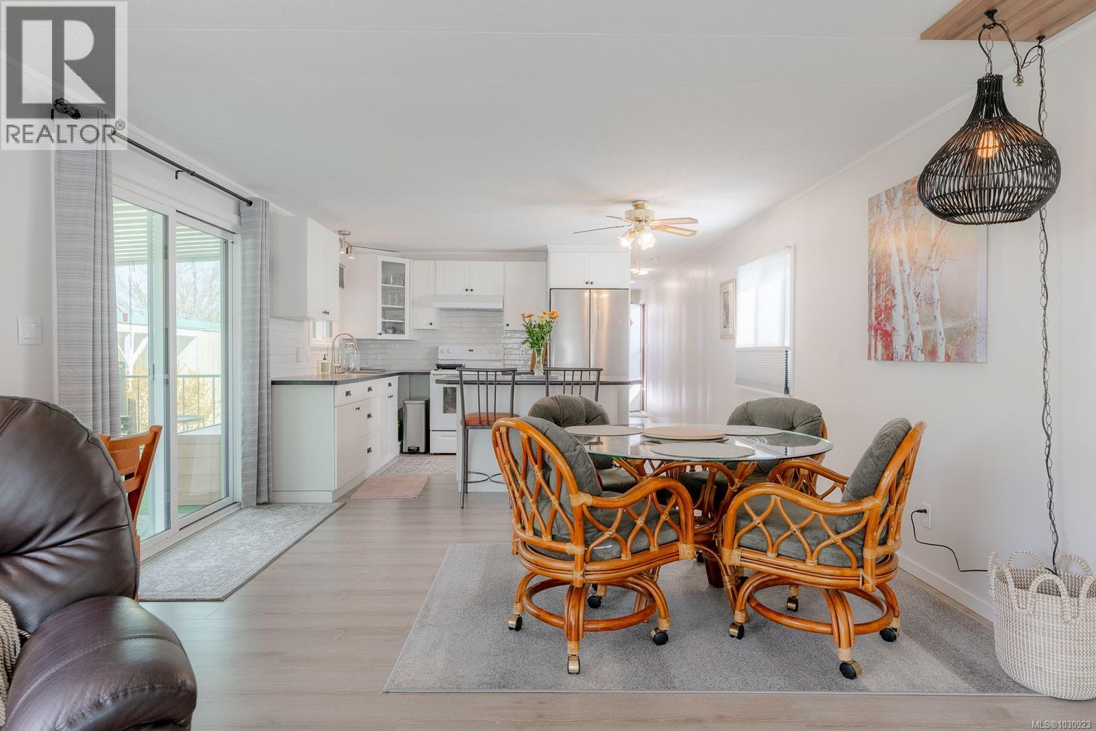 #27 10980 WESTDOWNE RD - 12