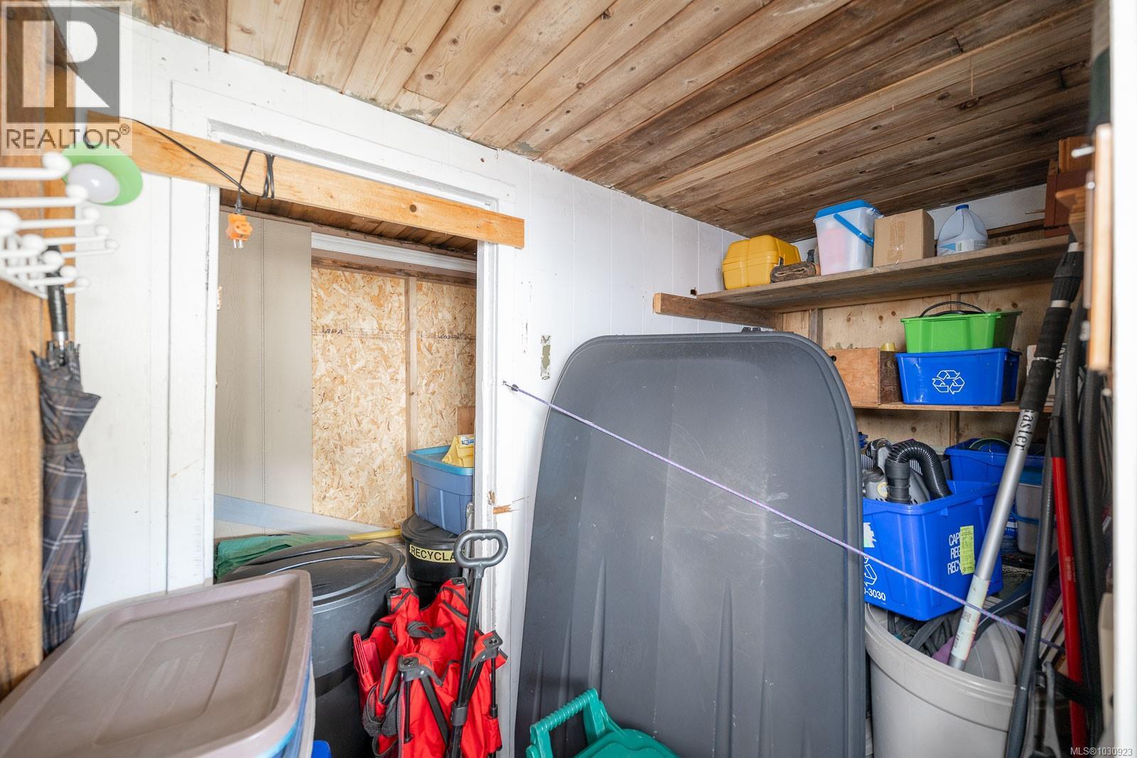 #27 10980 WESTDOWNE RD - 26