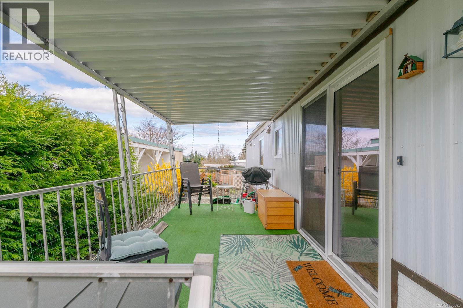 #27 10980 Westdowne Rd - 31