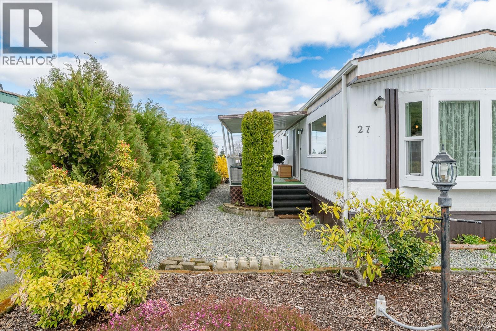 #27 10980 WESTDOWNE RD - 29