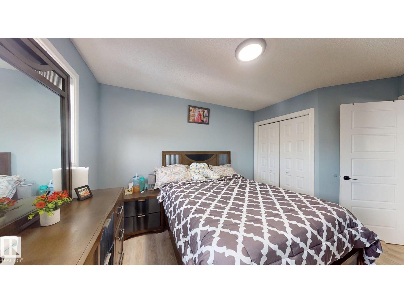 3613 11 ST NW, Edmonton