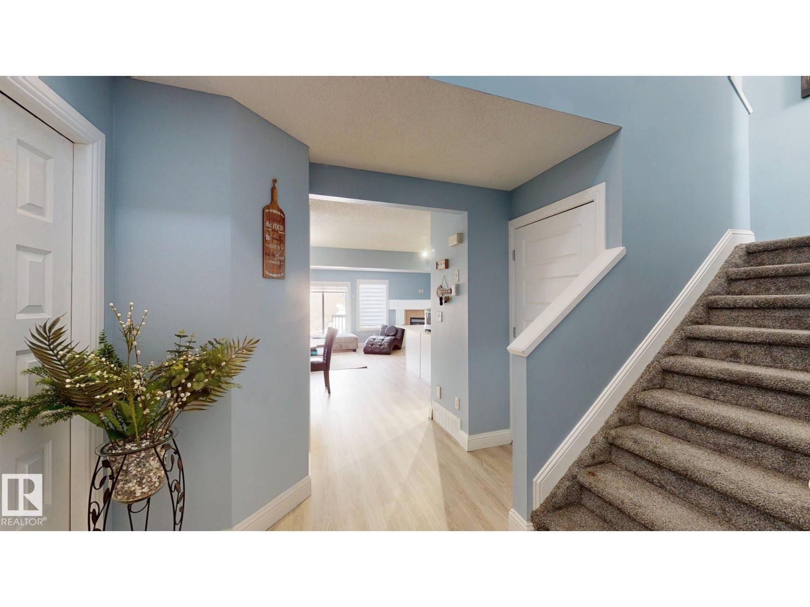 3613 11 ST NW, Edmonton