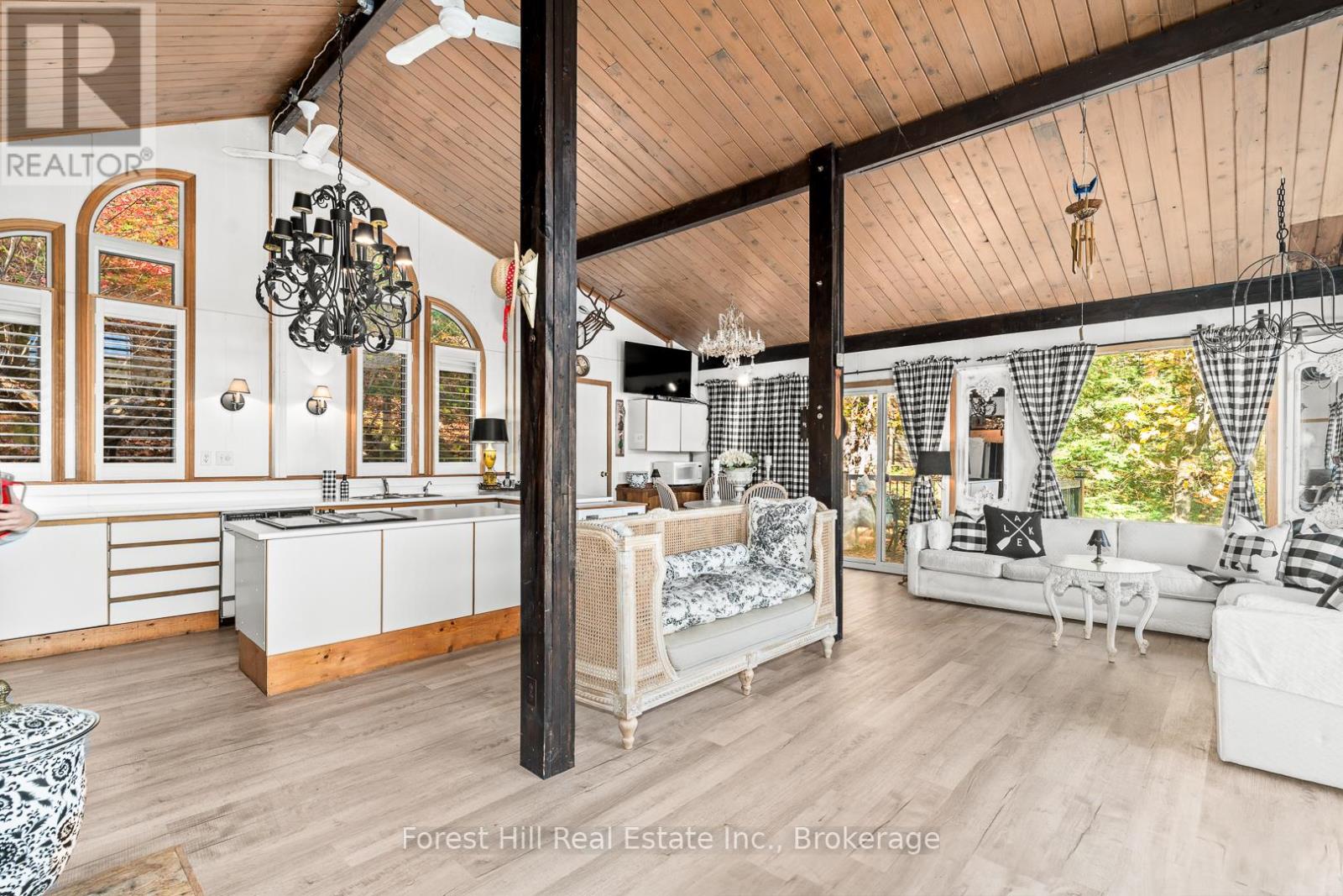 1187 IVY LANE - 13