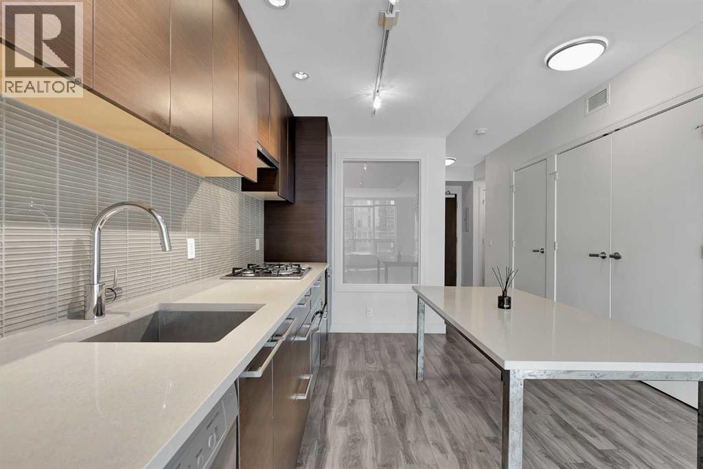 #544 222 RIVERFRONT AVENUE SW - 10