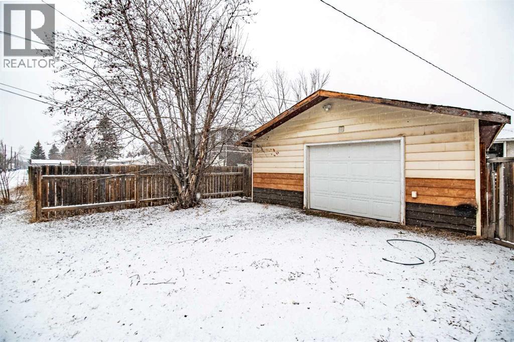 3725 45 Street, Red Deer