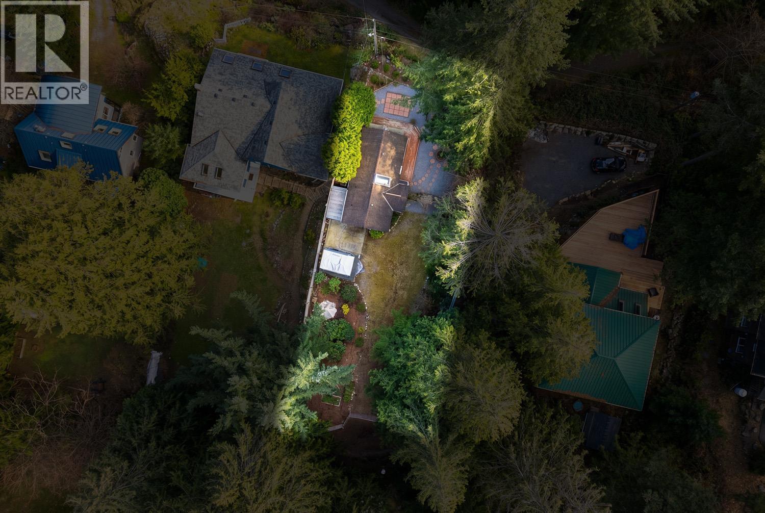 1309 OCEANVIEW ROAD, Bowen Island