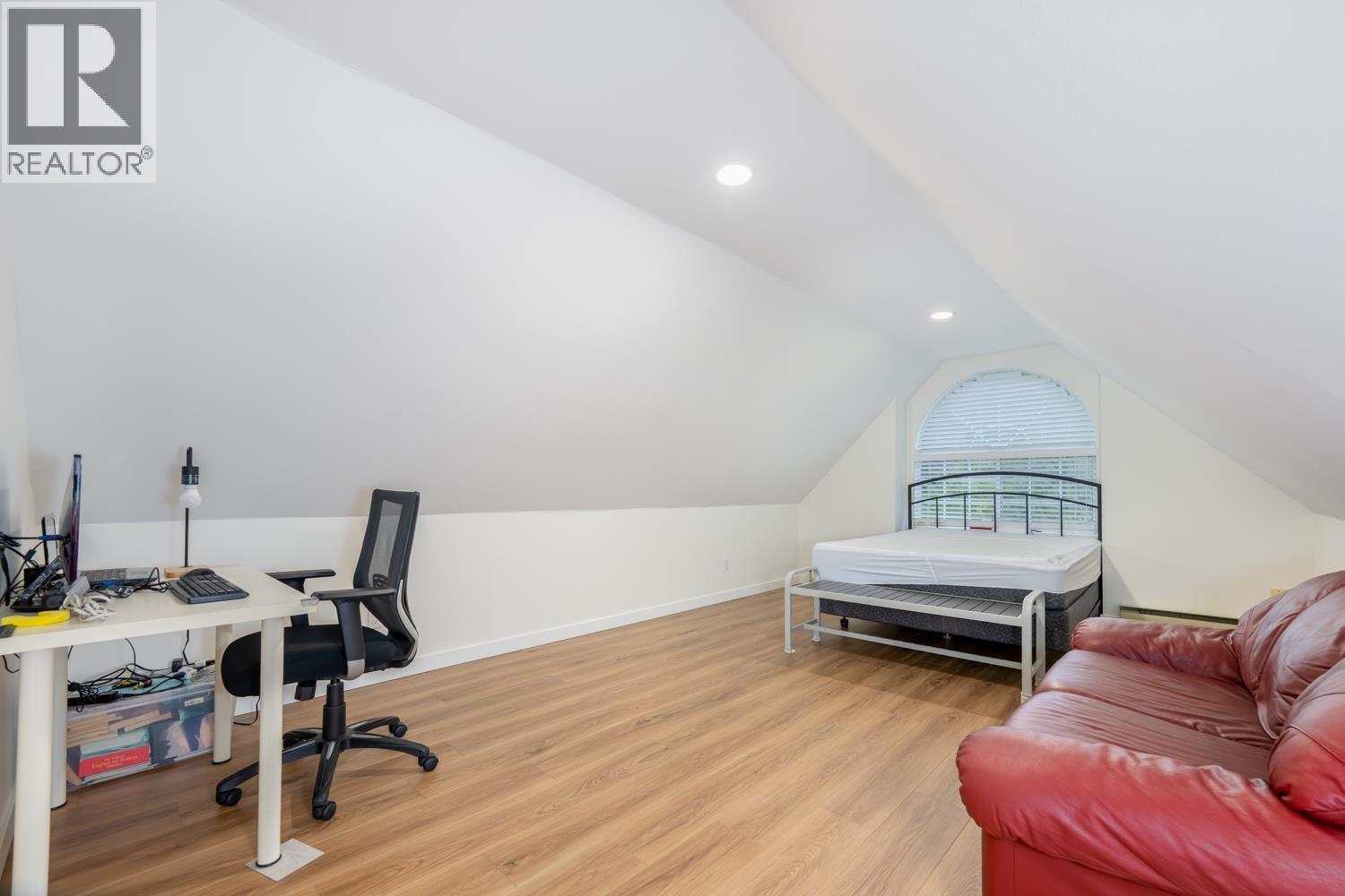 418 BALFOUR DRIVE, Coquitlam