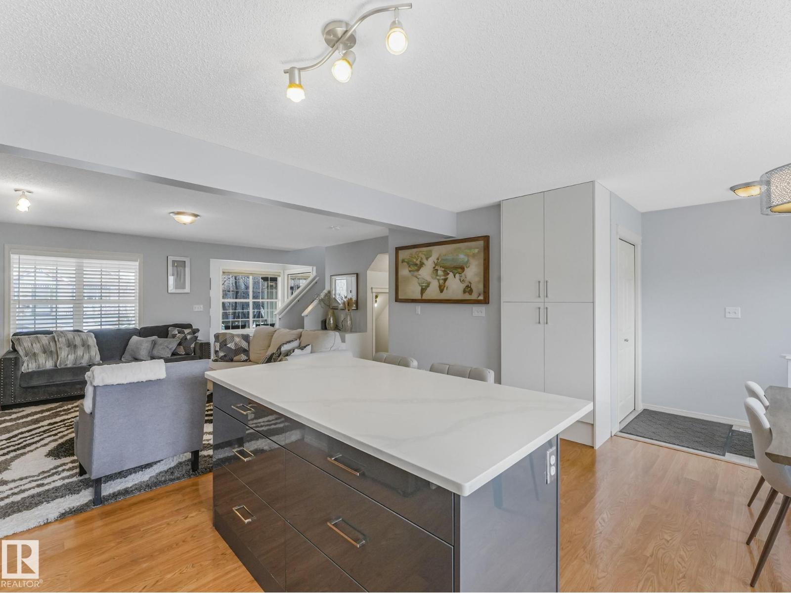 17 SUMMERTON LD, Sherwood Park