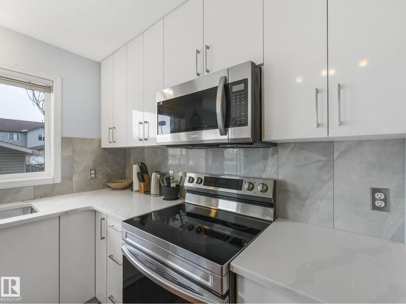 17 SUMMERTON LD, Sherwood Park