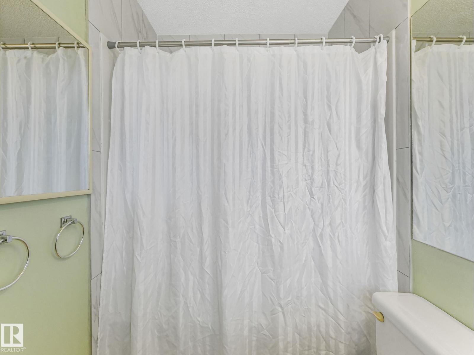 17 SUMMERTON LD, Sherwood Park