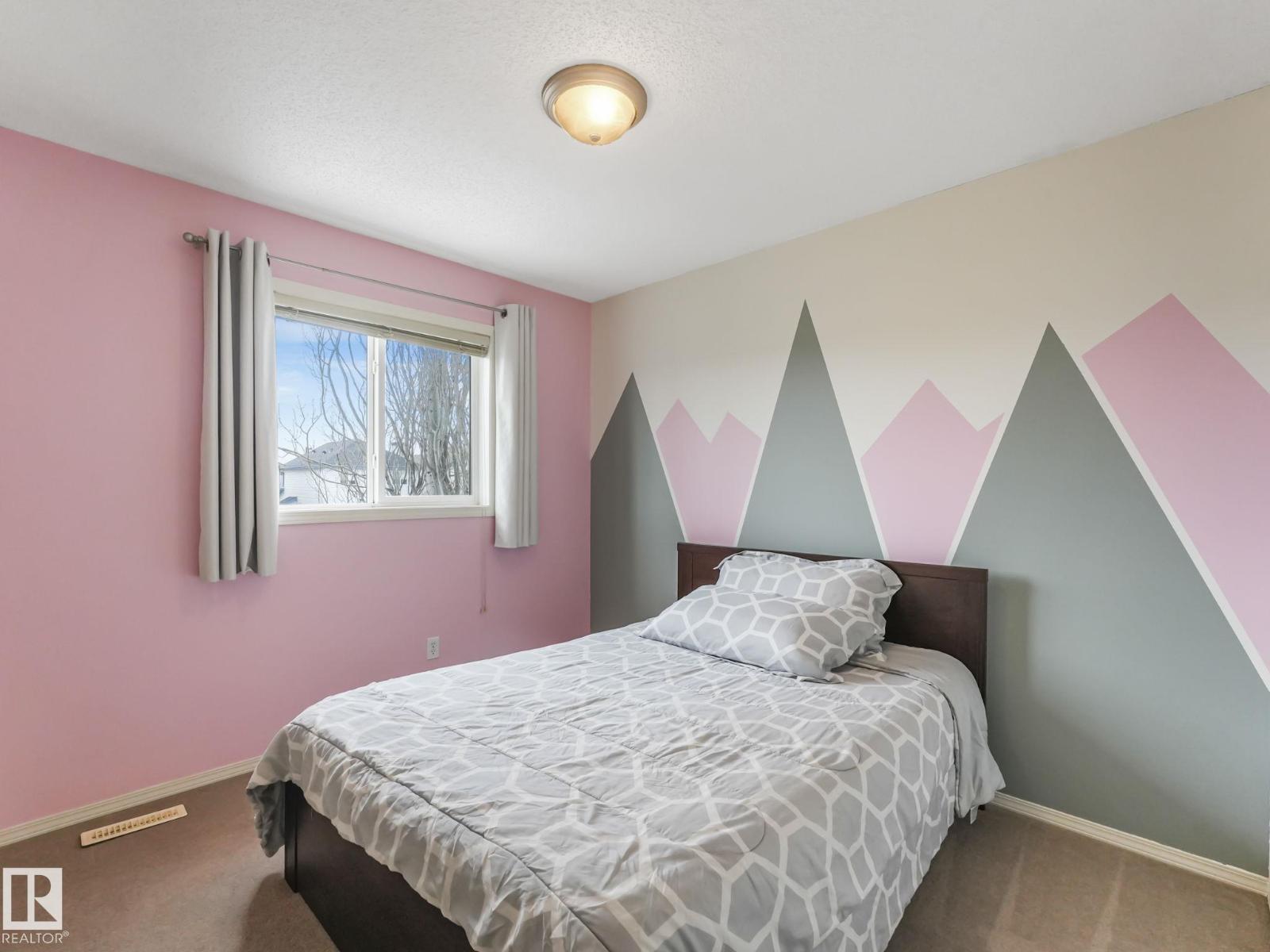 17 SUMMERTON LD, Sherwood Park