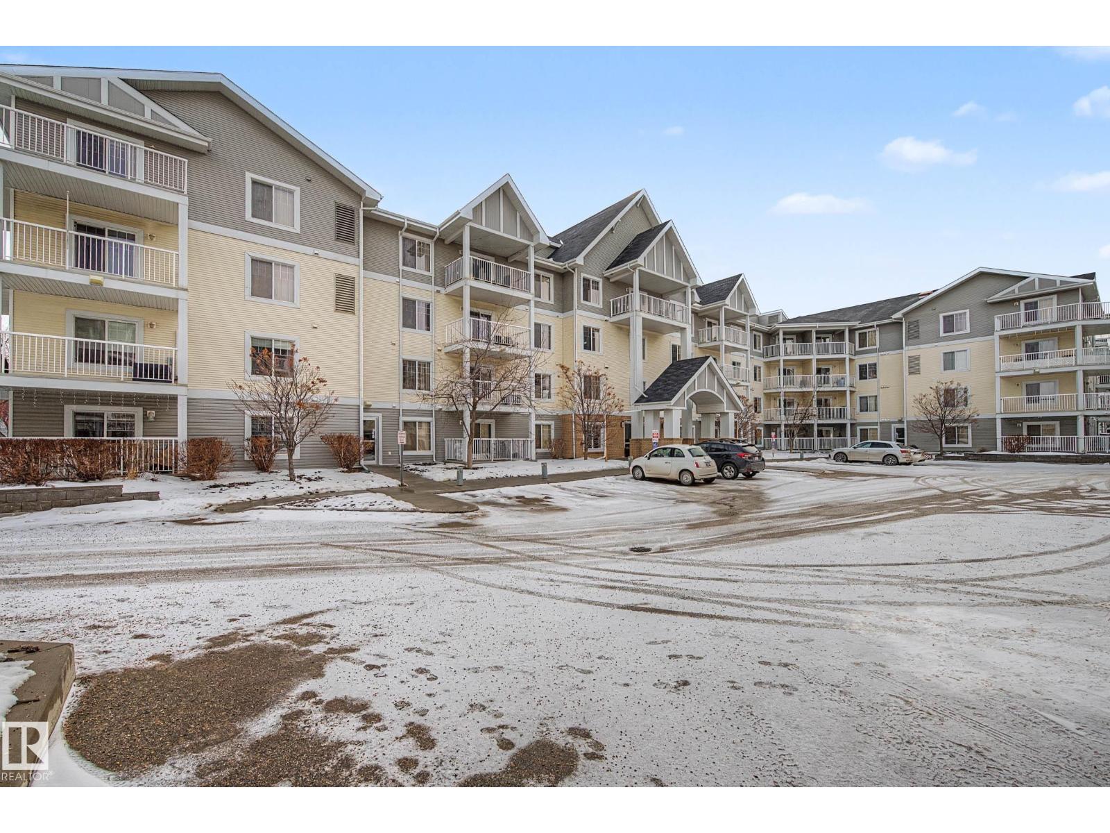 #210 2204 44 AV NW, Edmonton