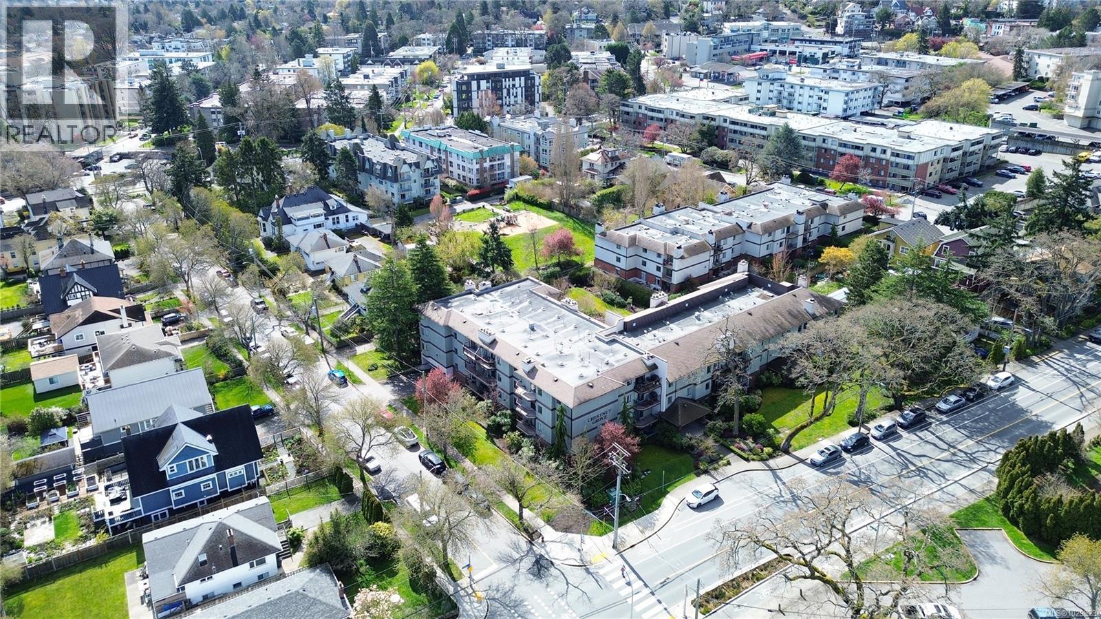 312 1655 Begbie St, Victoria