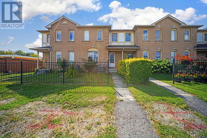 #127 2 SIR LOU DRIVE - 39