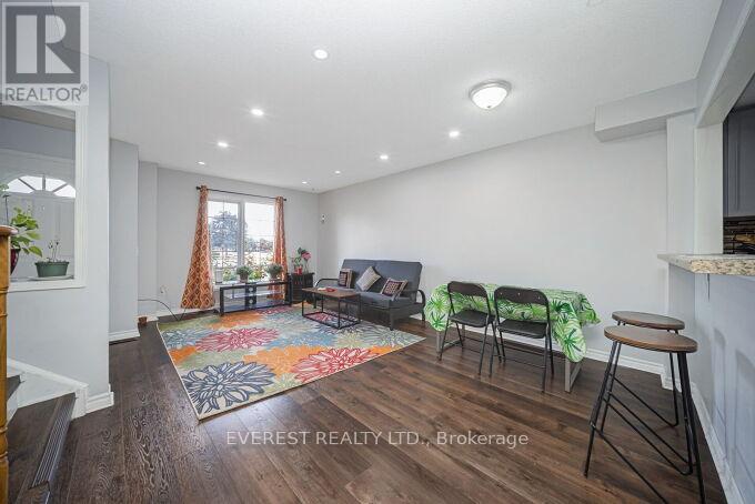 #127 2 SIR LOU DRIVE - 7