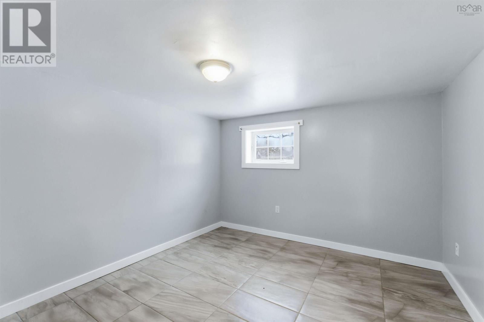 395 COLLEGE ROAD - 26