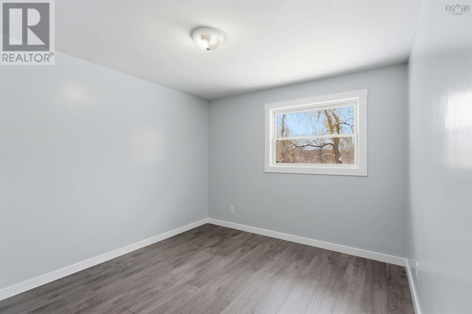 395 COLLEGE ROAD - 15