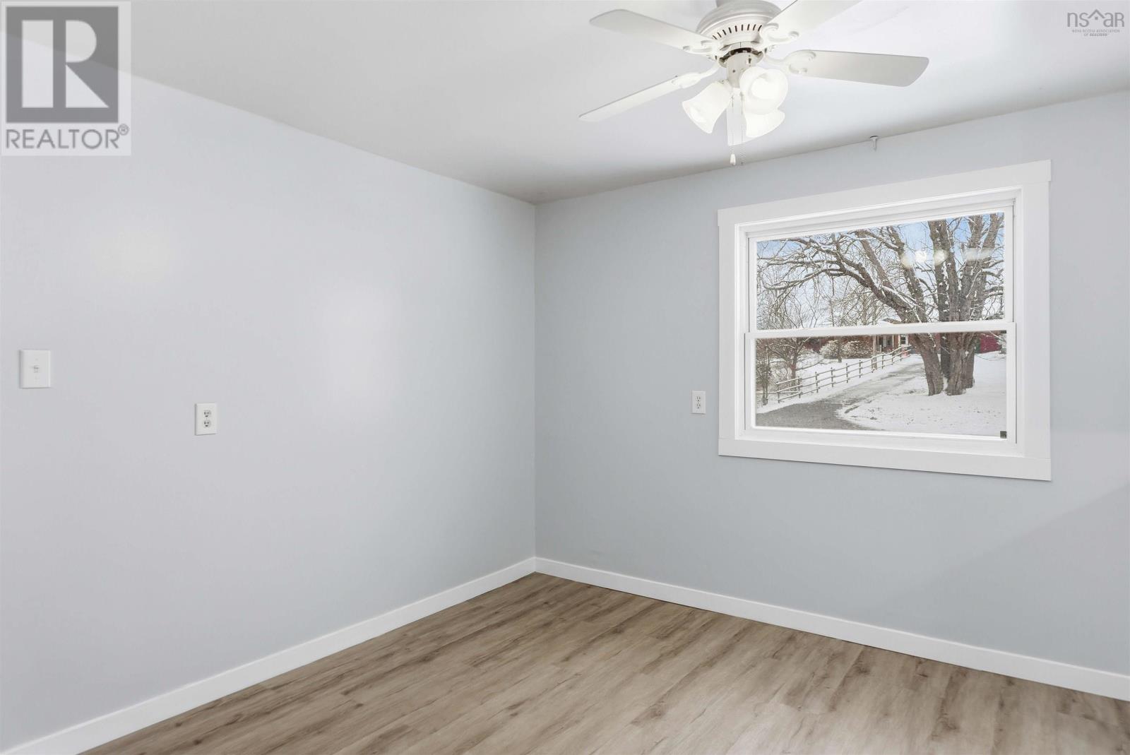 395 COLLEGE ROAD - 9