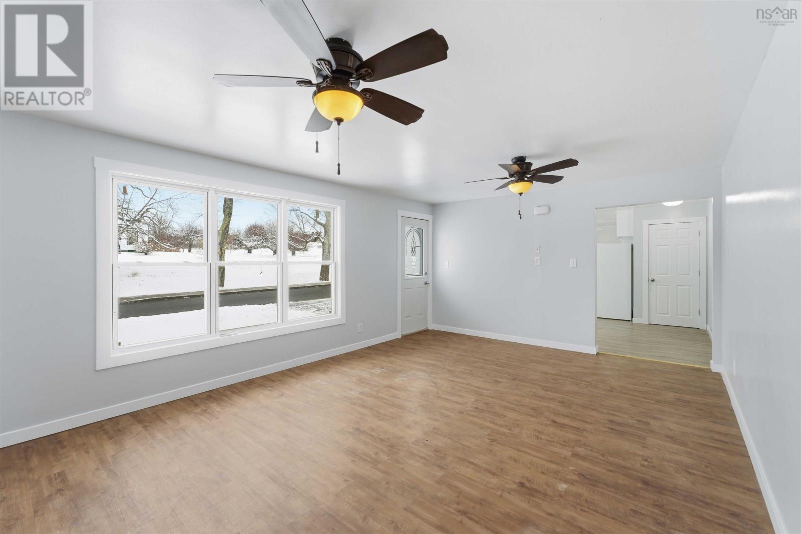 395 COLLEGE ROAD - 4