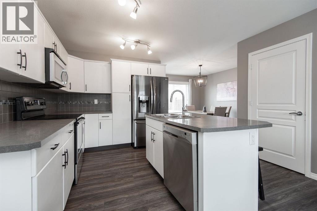 12 Rafferty Court, Sylvan Lake