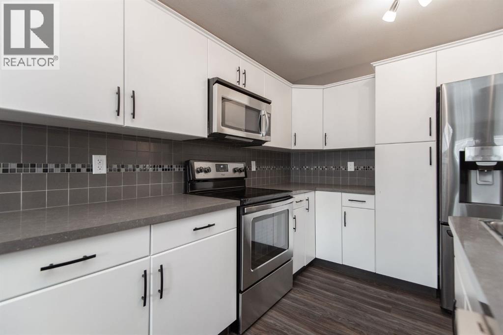 12 Rafferty Court, Sylvan Lake