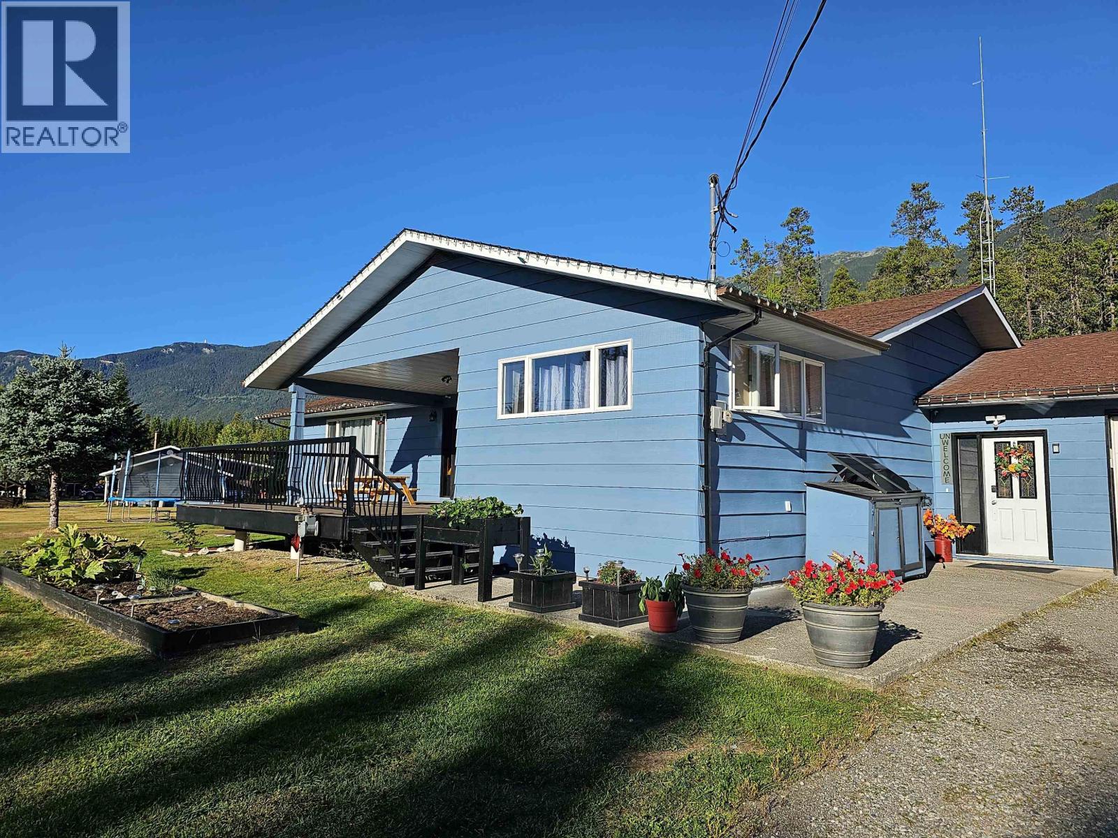 312 SOCKEYE CREEK STREET - 3