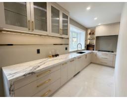 13512 14 Avenue, White Rock, BC V4A5H5 Photo 6
