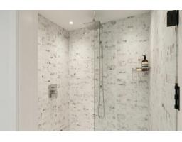 13512 14 Avenue, White Rock, BC V4A5H5 Photo 17