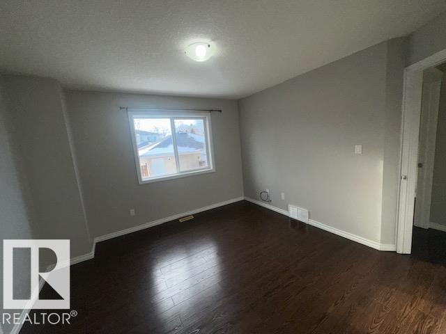12124 122 ST NW - 20