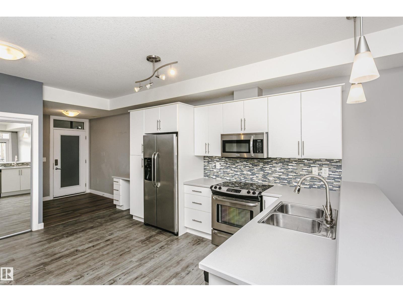 #211 10808 71 AV NW, Edmonton